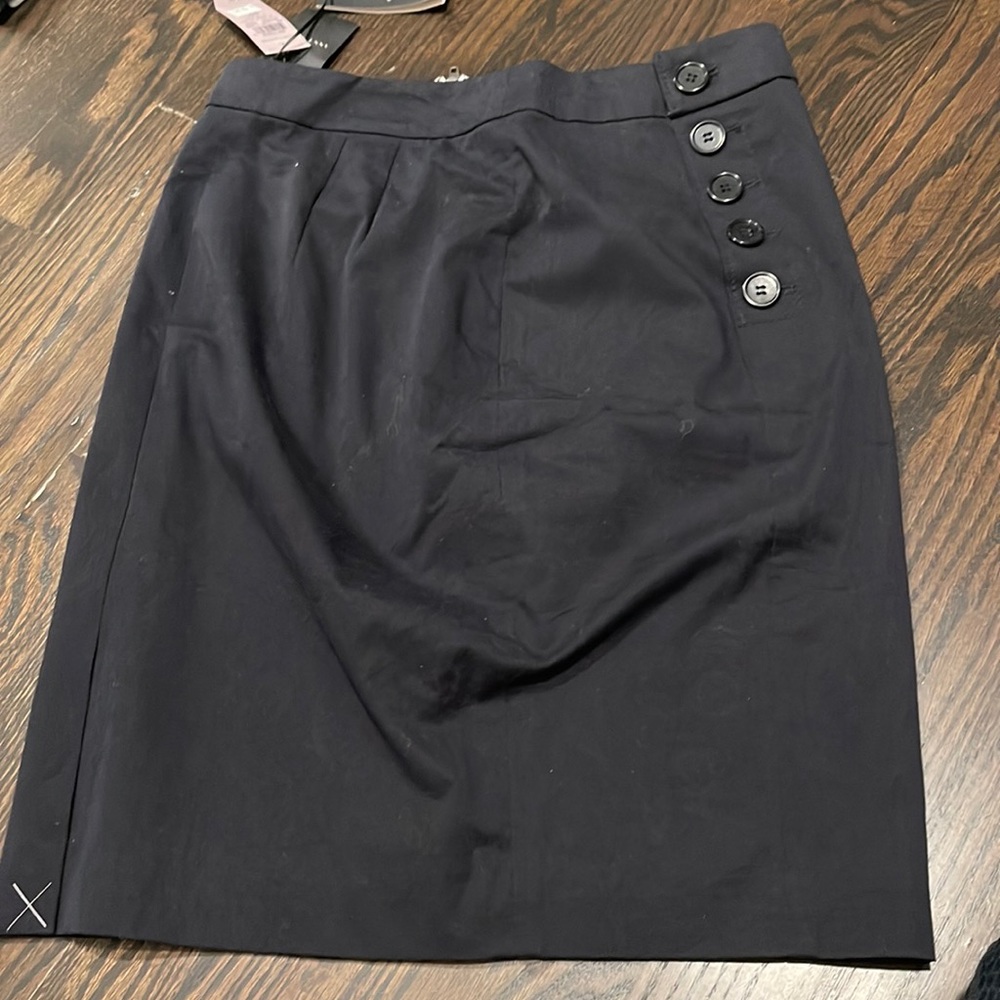 NWT Ann Taylor navy blue cotton pencil shirt. Stretchy lining. Size 4P